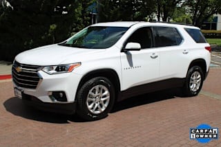 2019 Chevrolet Traverse LT Cloth 1GNEVGKW4KJ249715 2019 Chevrolet Traverse LT Cloth