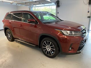 2018 Toyota Highlander SE 5TDJZRFH9JS863650 2018 Toyota Highlander SE