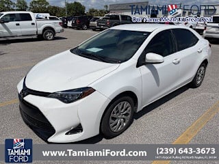 2017 Toyota Corolla LE 2T1BURHE8HC886314 2017 Toyota Corolla LE