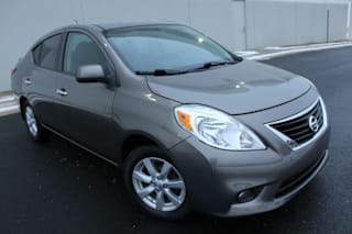 2013 Nissan Versa 1.6 SL 3N1CN7AP5DL822310 2013 Nissan Versa 1.6 SL