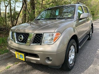 2007 Nissan Pathfinder SE 5N1AR18U67C628950 2007 Nissan Pathfinder SE