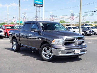 2017 Ram Pickup 1500 Big Horn 1C6RR6LT6HS514223 2017 Ram Pickup 1500 Big Horn