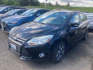 2014 Ford Focus SE 1FADP3K26EL213530 2014 Ford Focus SE