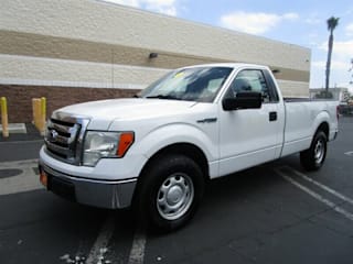 2010 Ford F-150 XL 1FTMF1CW9AKC01732 2010 Ford F-150 XL