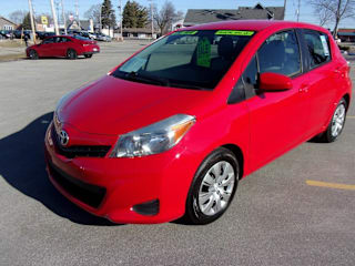 2014 Toyota Yaris 5-Door LE JTDKTUD3XED578361 2014 Toyota Yaris 5-Door LE