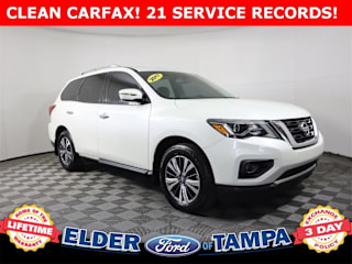 2017 Nissan Pathfinder SV 5N1DR2MN1HC631757 2017 Nissan Pathfinder SV