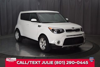 2017 Kia Soul + KNDJP3A53H7474670 2017 Kia Soul +