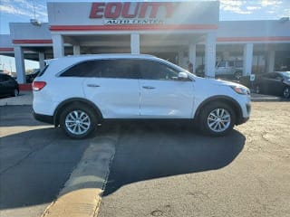 2018 Kia Sorento LX 5XYPG4A3XJG397268 2018 Kia Sorento LX