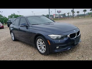 2016 BMW 3 Series 320i WBA8E1G58GNT36078 2016 BMW 3 Series 320i