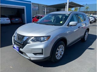 2020 Nissan Rogue SV KNMAT2MV3LP535512 2020 Nissan Rogue SV