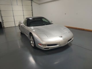 2002 Chevrolet Corvette Base 1G1YY22G925109282 2002 Chevrolet Corvette Base