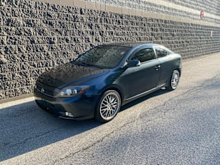 2010 Scion tC Base JTKDE3B70A0317737 2010 Scion tC Base