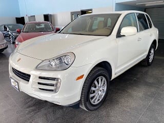 2010 Porsche Cayenne Base WP1AA2AP9ALA04264 2010 Porsche Cayenne Base