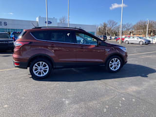 2018 Ford Escape 1FMCU0HD2JUA70808 2018 Ford Escape