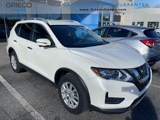2018 Nissan Rogue SV KNMAT2MV8JP500400 2018 Nissan Rogue SV