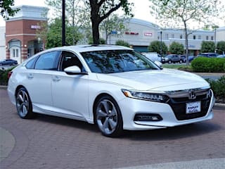 2018 Honda Accord Touring 1HGCV2F96JA006267 2018 Honda Accord Touring
