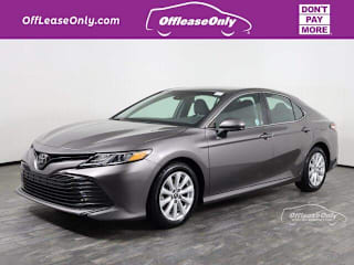 2018 Toyota Camry LE 4T1B11HK5JU642060 2018 Toyota Camry LE