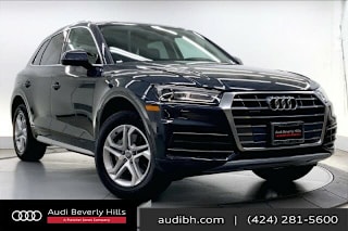2019 Audi Q5 2.0T quattro Premium WA1ANAFY5K2033991 2019 Audi Q5 2.0T quattro Premium