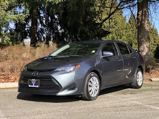 2018 Toyota Corolla LE 2T1BURHE1JC073287 2018 Toyota Corolla LE