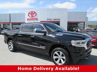 2019 Ram Pickup 1500 Limited 1C6SRFHT4KN512776 2019 Ram Pickup 1500 Limited