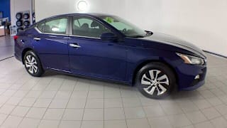 2019 Nissan Altima 1N4BL4BW7KN321800 2019 Nissan Altima