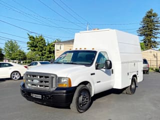 2005 Ford F-350 Reg Cab 141 WB XL 1FDWF36PX5EC37857 2005 Ford F-350 Reg Cab 141 WB XL