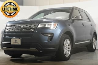 2019 Ford Explorer XLT 1FM5K8D85KGA92811 2019 Ford Explorer XLT