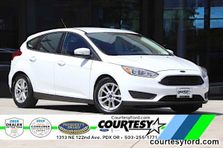 2016 Ford Focus SE 1FADP3K28GL217095 2016 Ford Focus SE